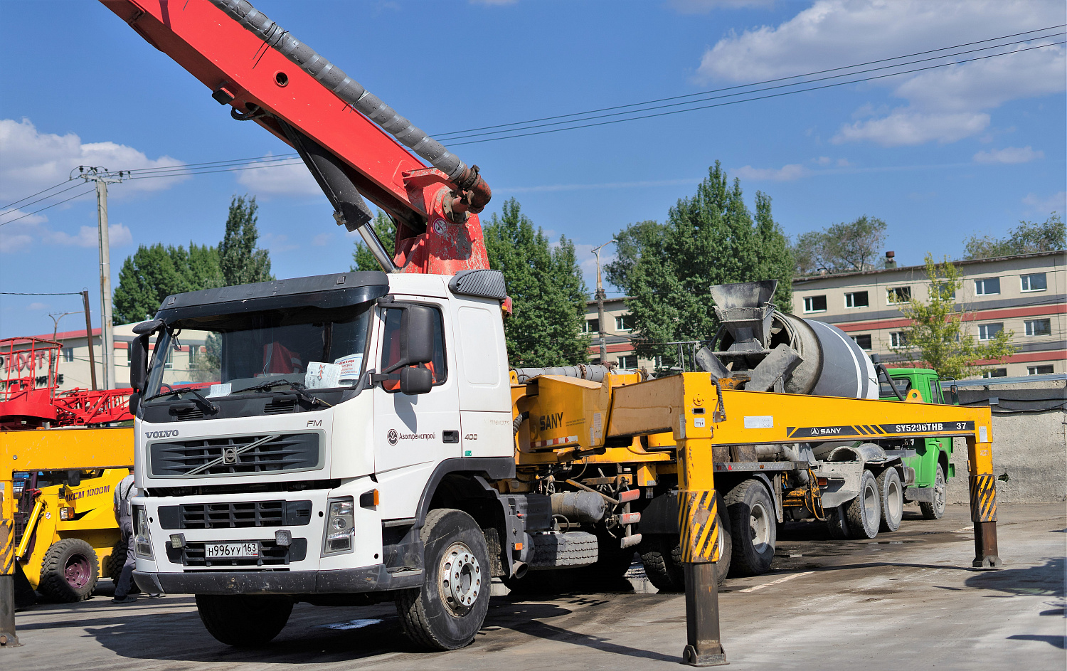 Автобетононасос  VOLVO FM  SANY (37)